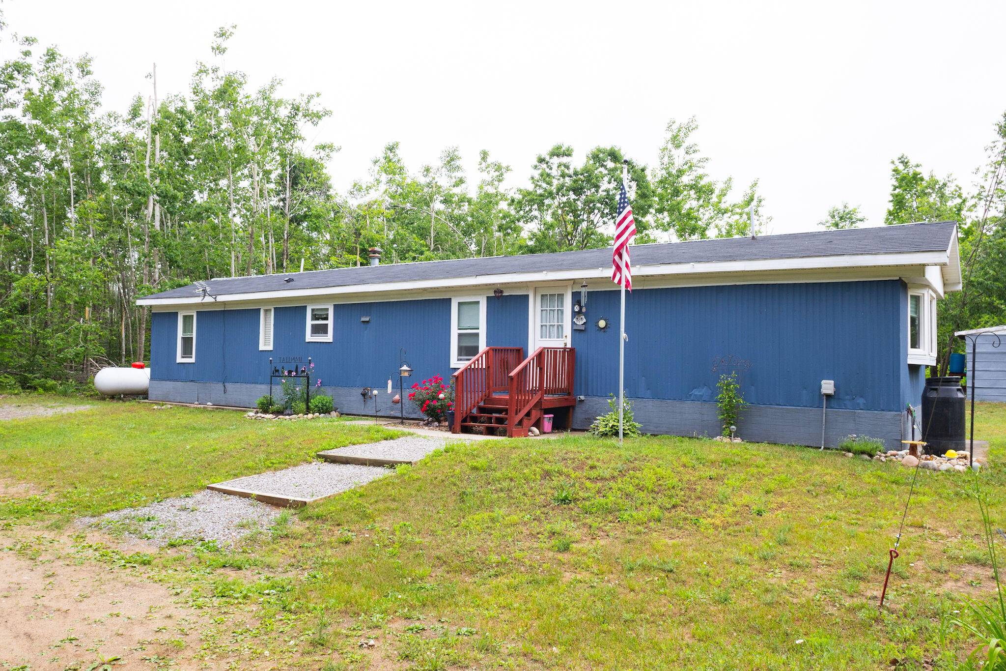 1296 Polar TRL, Gaylord, MI 49735