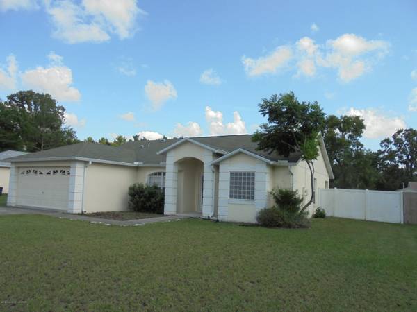 8480 Philatelic Drive, Spring Hill, FL 34606