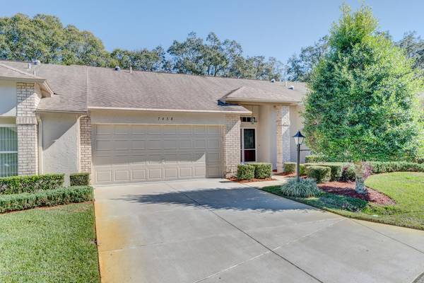 7458 Baywood Forest Circle, Spring Hill, FL 34606