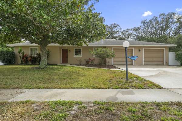 1340 Salem Court, Spring Hill, FL 34606