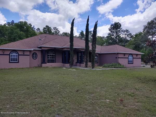 14074 Cormorant Road, Weeki Wachee, FL 34614