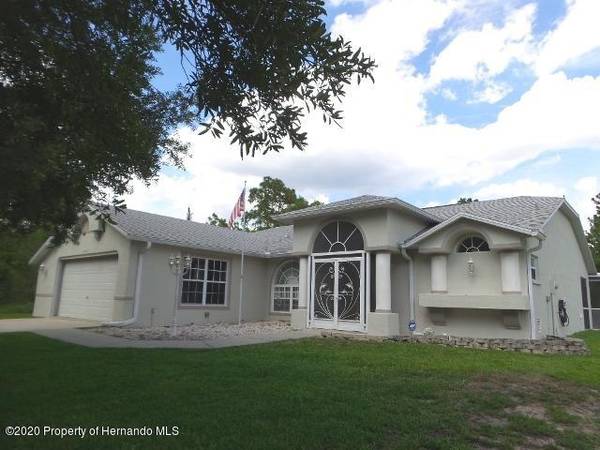 18054 Macassar Road, Weeki Wachee, FL 34614