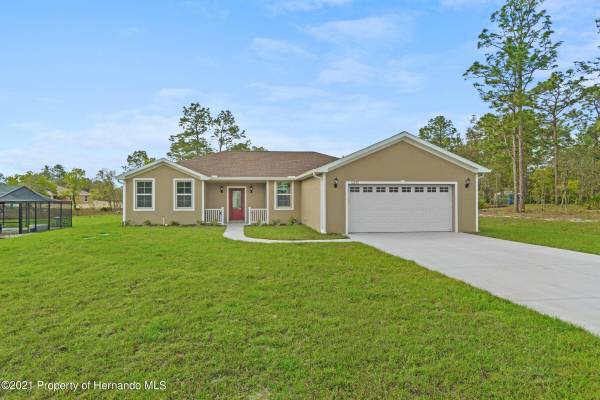 12200 Mirage Avenue, Weeki Wachee, FL 34614