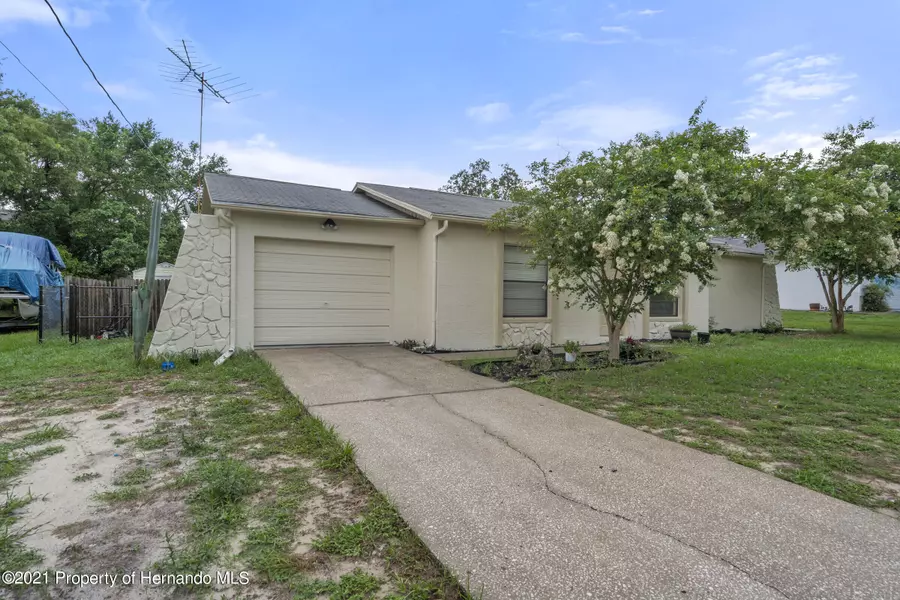 2083 Lema Drive, Spring Hill, FL 34609