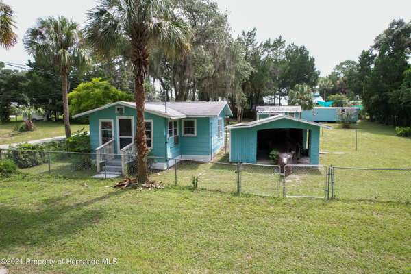 8278 Acacia Avenue, Weeki Wachee, FL 34607