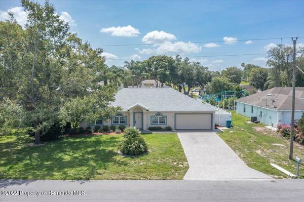 5282 Deerfield Avenue, Spring Hill, FL 34608