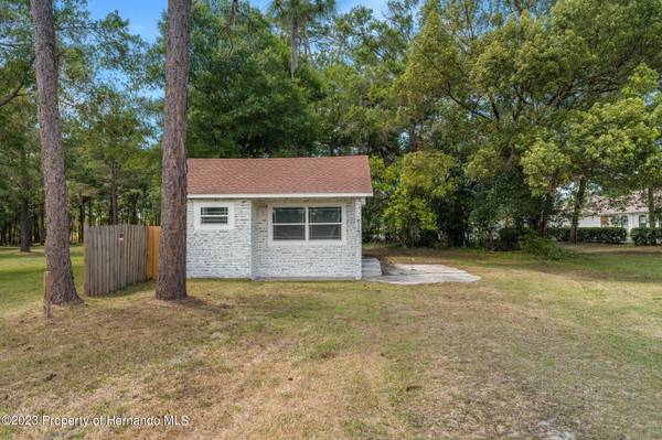 6123 Broad Street, Brooksville, FL 34601