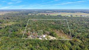 17367 Lake Lindsey Road, Brooksville, FL 34601