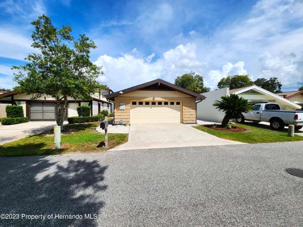 11499 W Riverhaven Drive, Homosassa, FL 34448