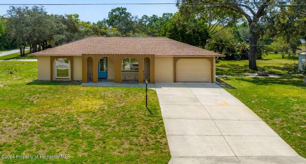 1337 Autumn Road, Spring Hill, FL 34606