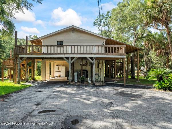 6554 S Beagle Drive, Homosassa, FL 34448