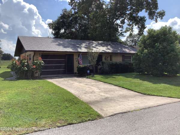 31204 Lancewood Drive, Brooksville, FL 34602