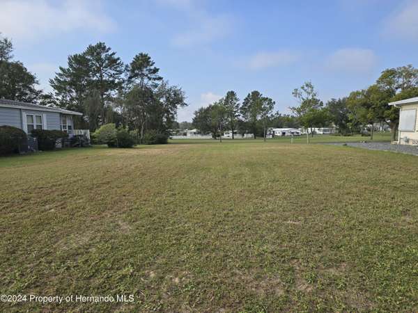 15115 Brookridge Boulevard,  Brooksville,  FL 34613