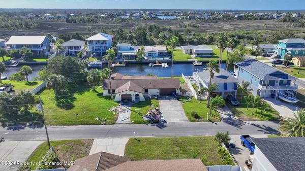 3504 Centavo Court,  Hernando Beach,  FL 34607