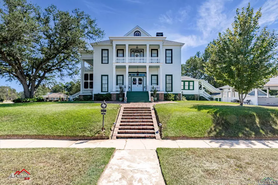 602 Taylor Street, Jefferson, TX 75657