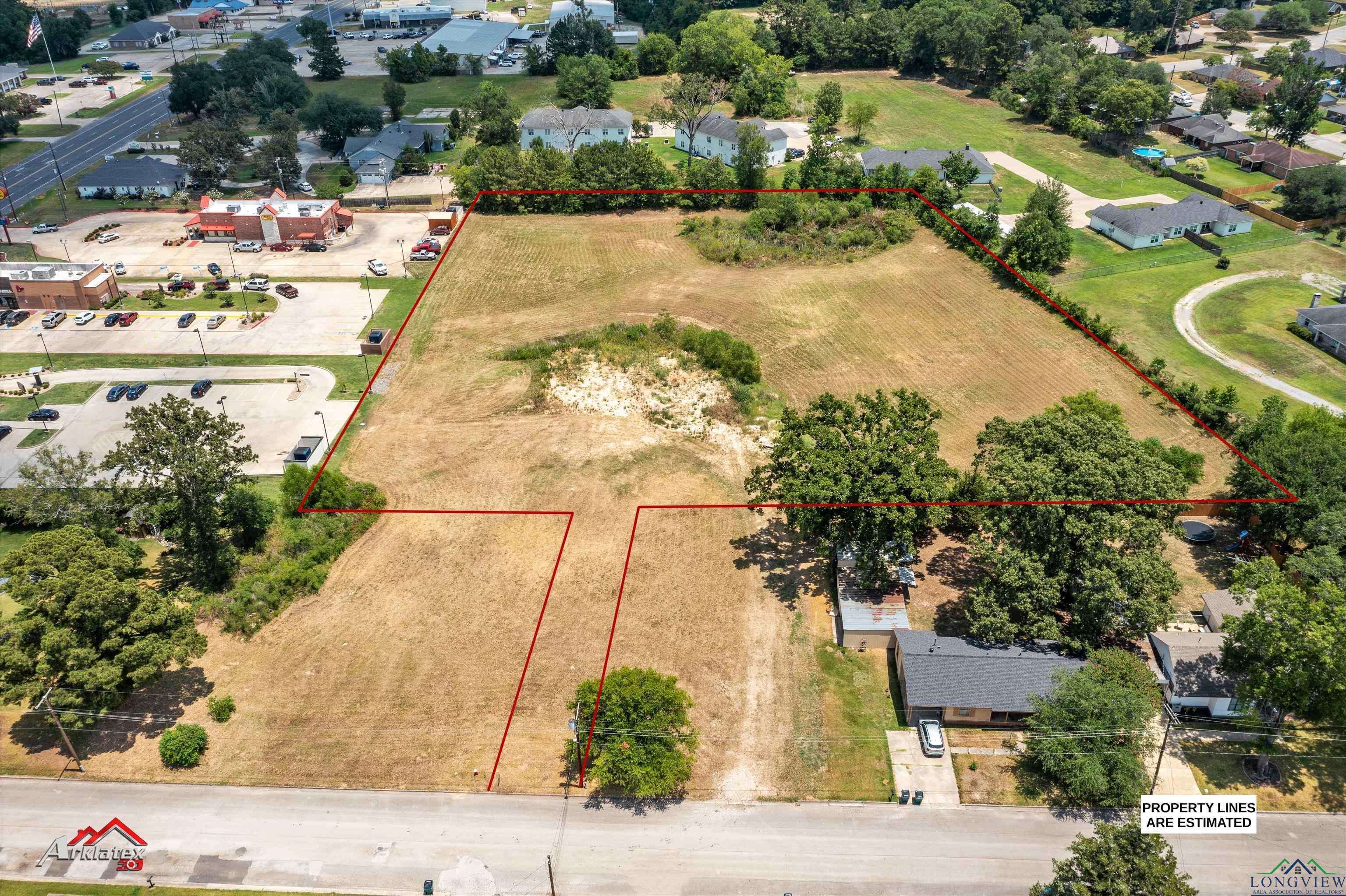 400 N Parker St, Carthage, TX 75633