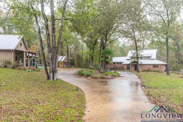 Longview, TX 75605,427 Cox Ln