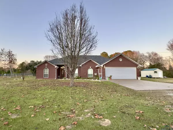 616 Willow Rd, Hallsville, TX 75650