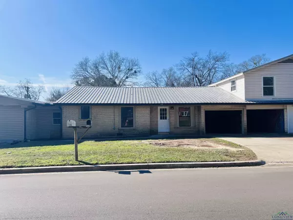 Center, TX 75935,620 Logansport Street