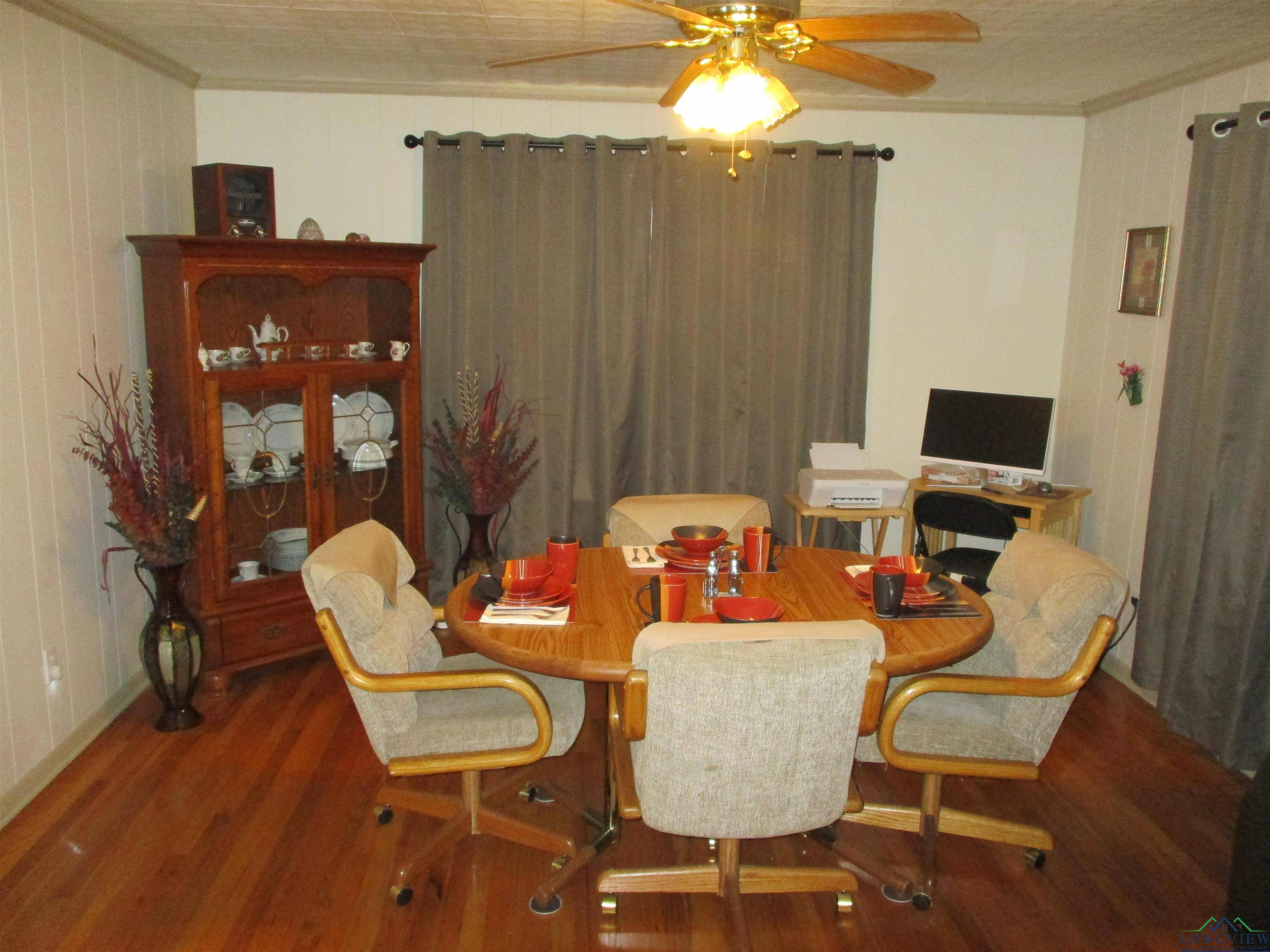 Henderson, TX 75654,301 S Frisco