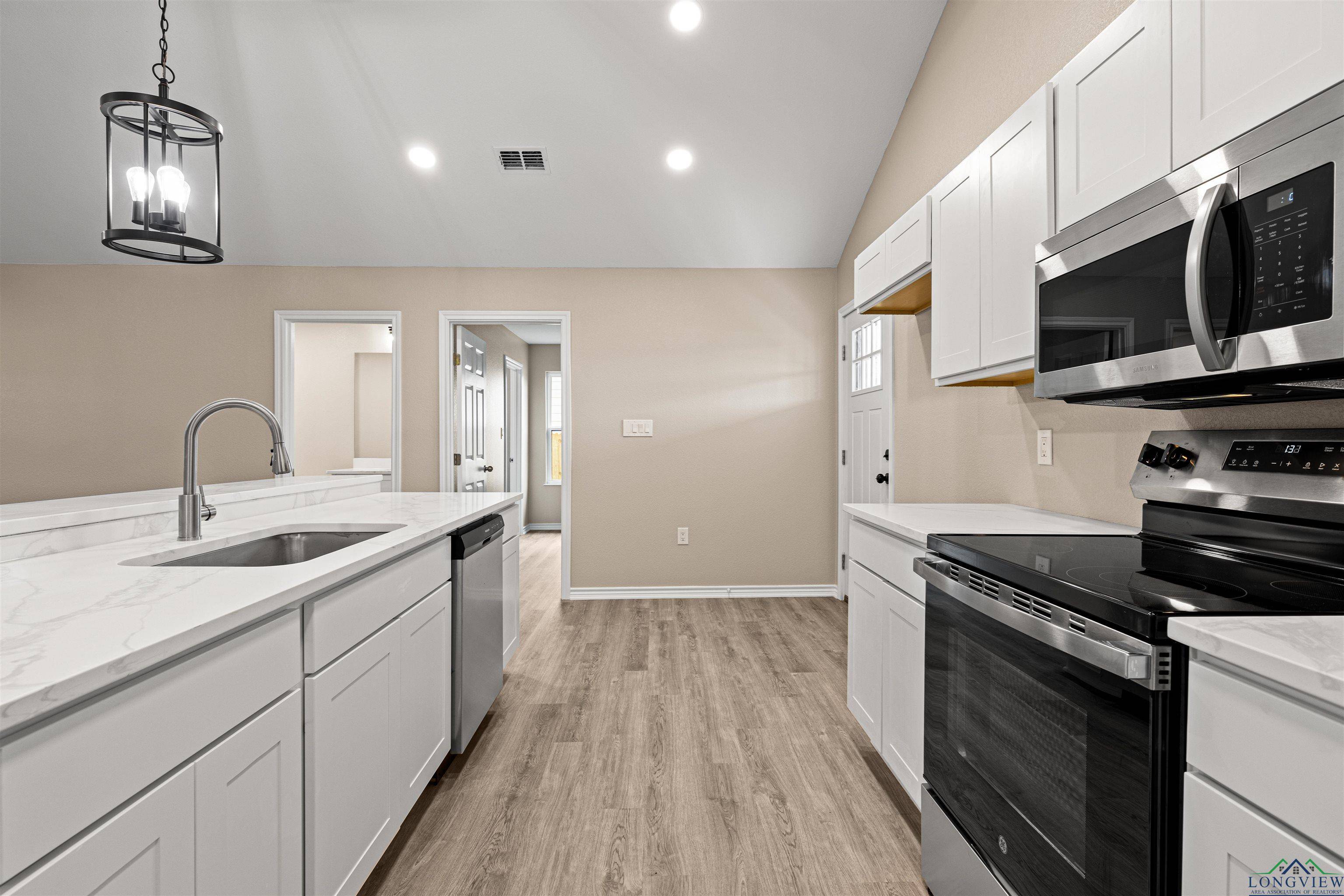 Tatum, TX 75691,276 Beauregard St