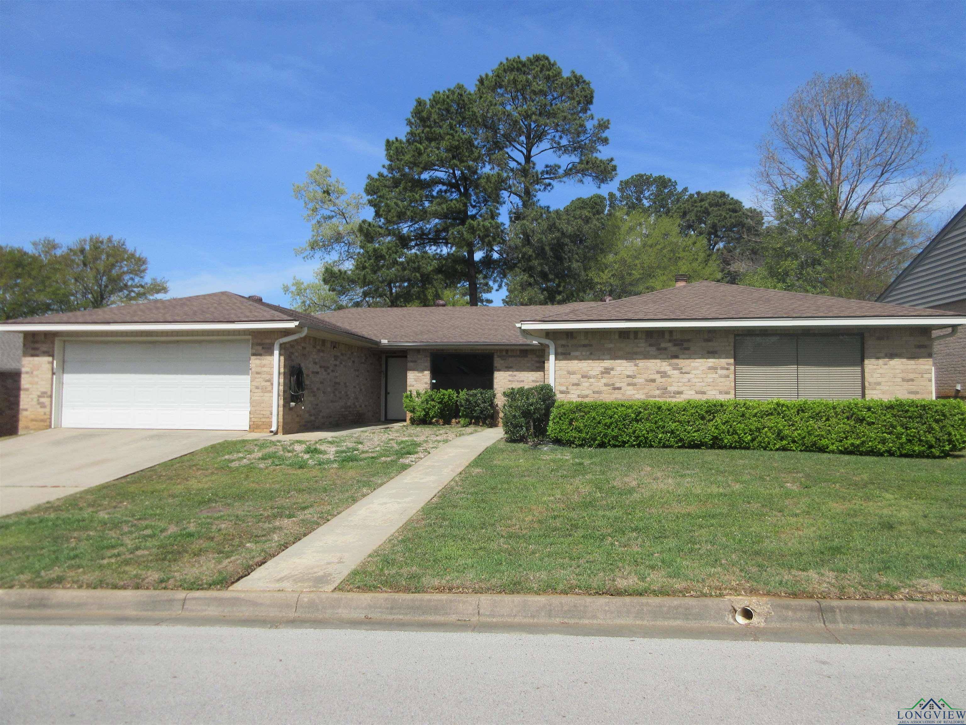 Longview, TX 75601,847-849 Montreal Dr