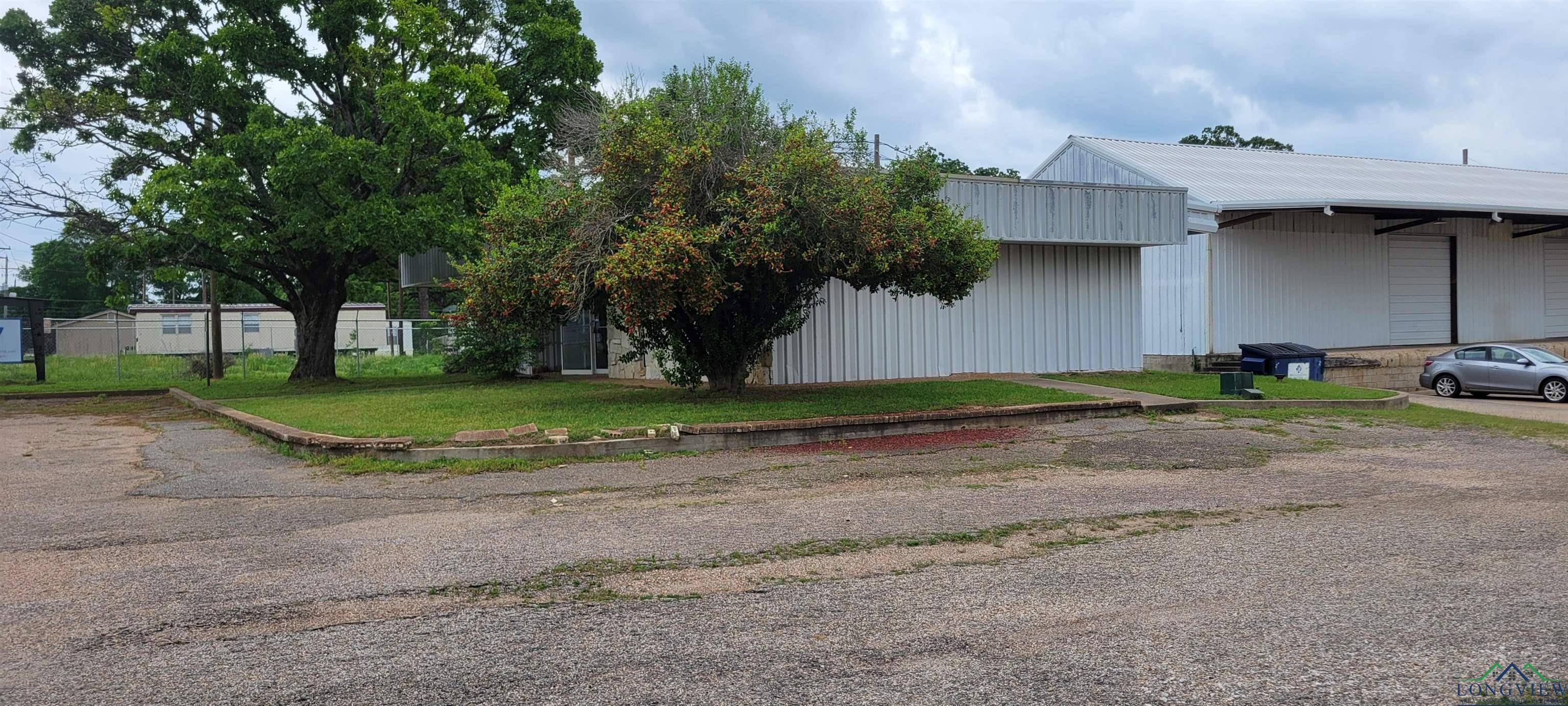 Longview, TX 75601,2820 E Marshall