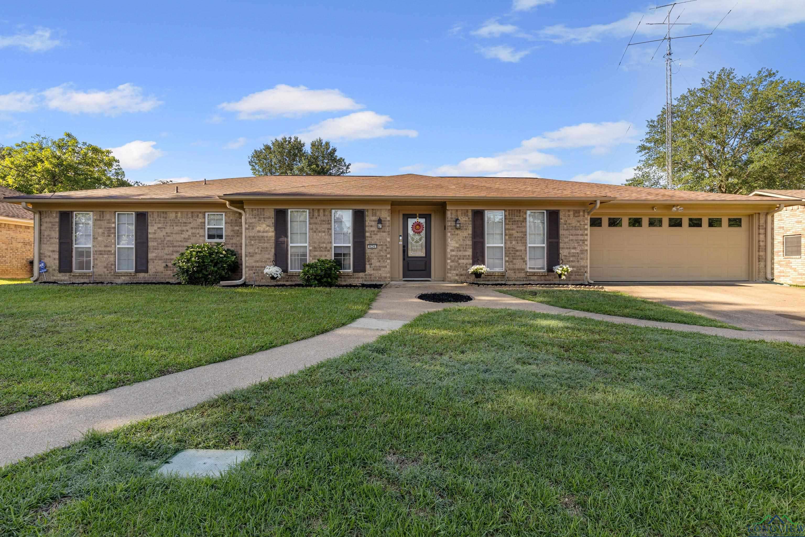 624 Green Oak, Longview, TX 75604