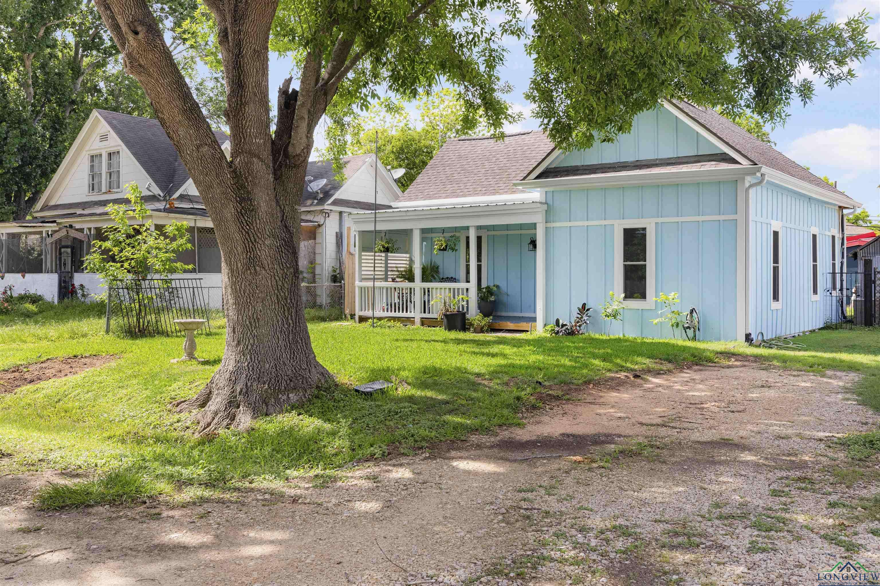 408 Morton Avenue, Palacios, TX 77465