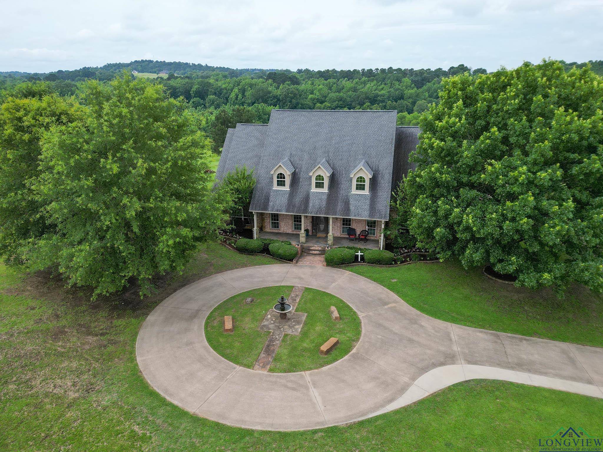 335 Winding way, Hallsville, TX 75650