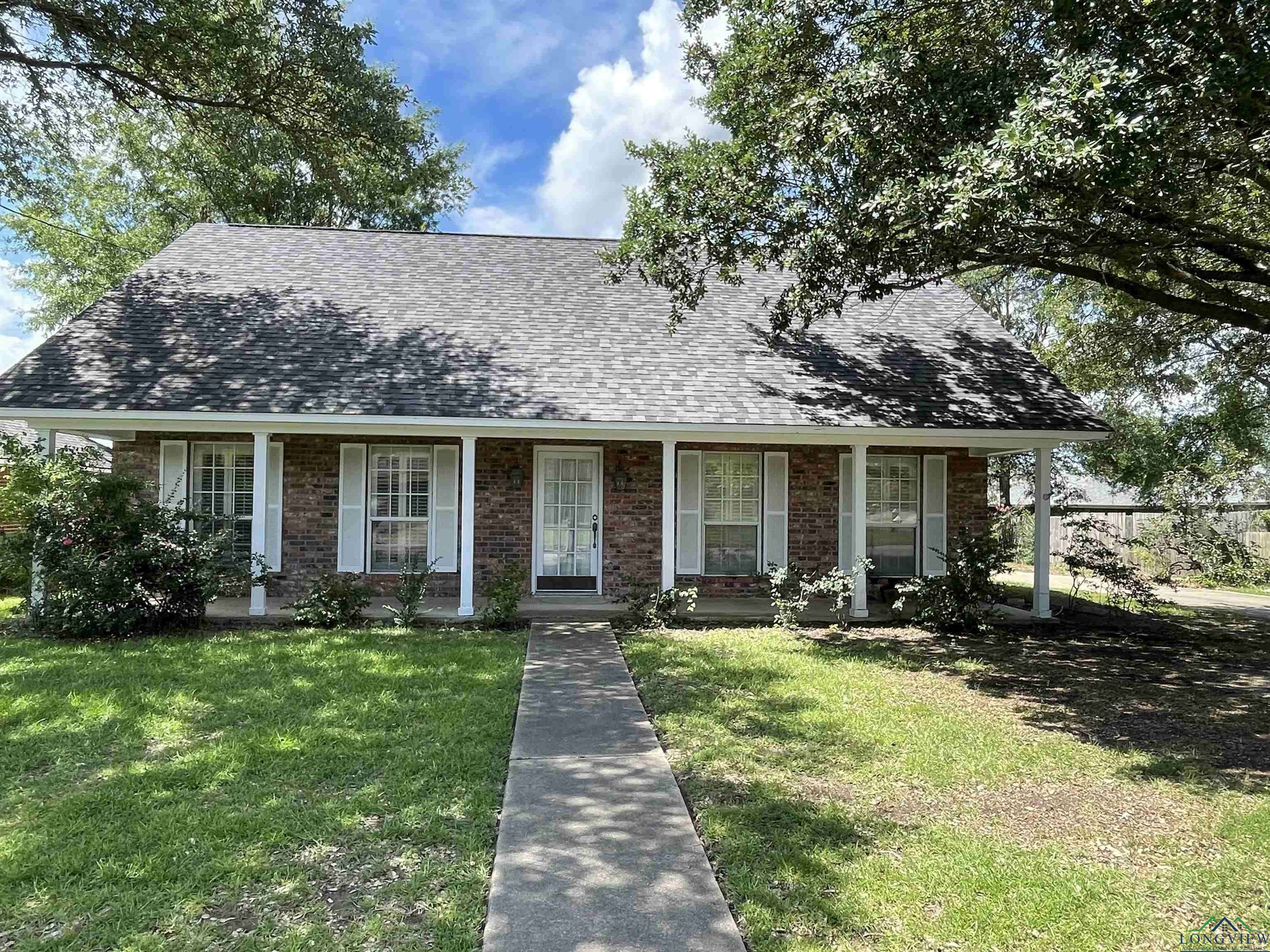 Carthage, TX 75633,1404 Stonebriar