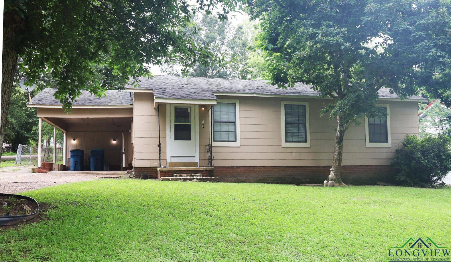2104 Ark St, Marshall, TX 75670