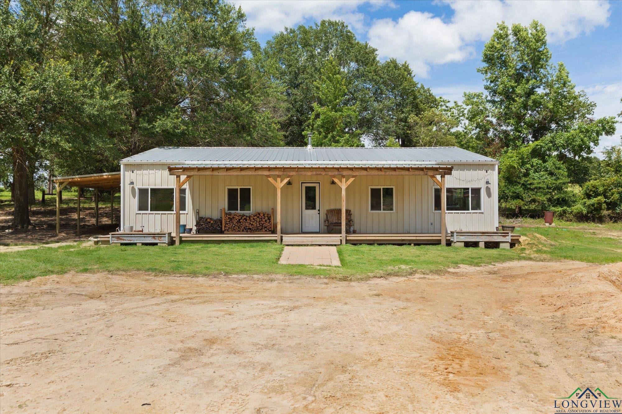 1076 Paw Paw Rd., Gilmer, TX 75645