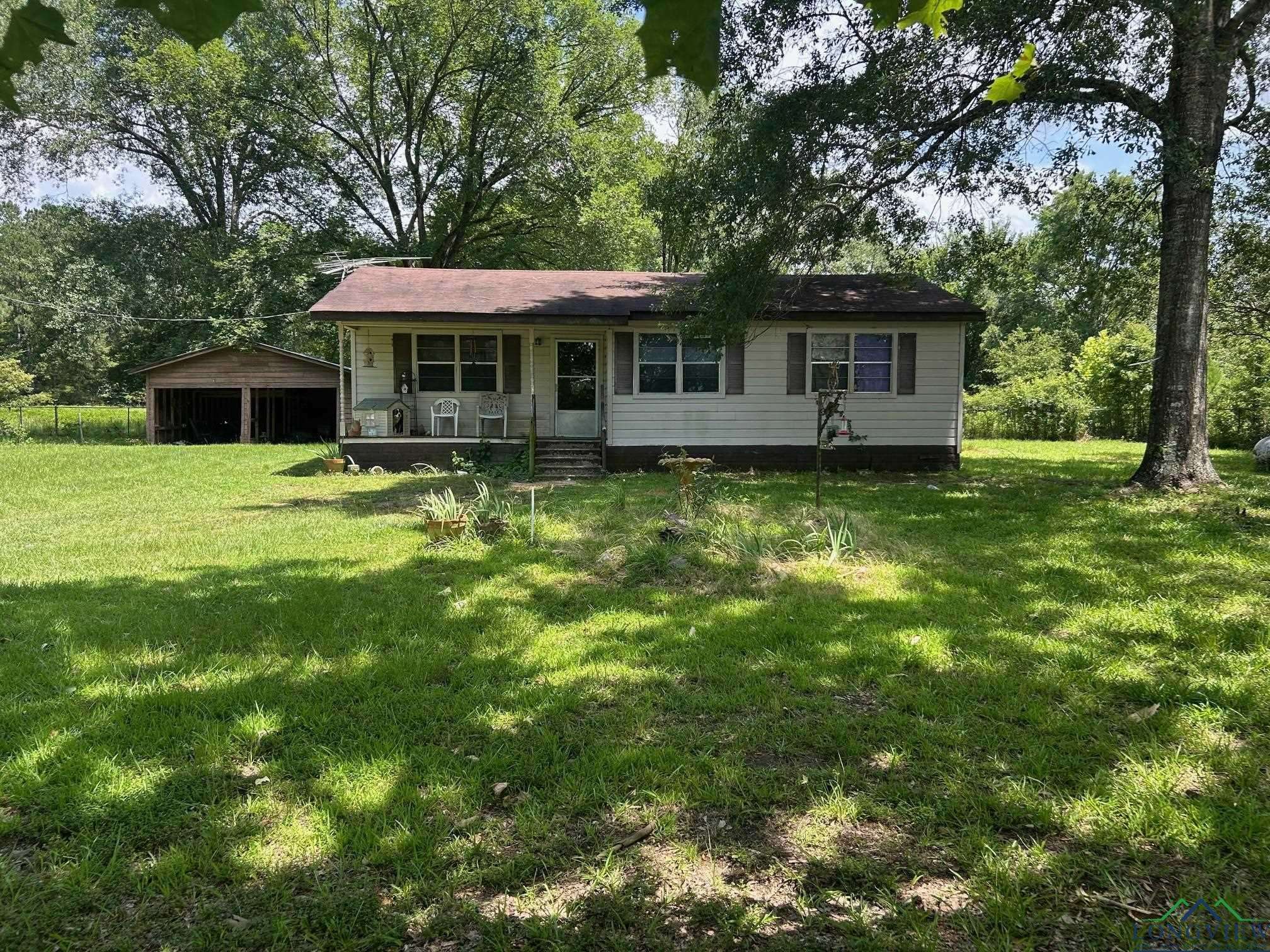 6146 N US HWY. 79, De Berry, TX 75639-2910