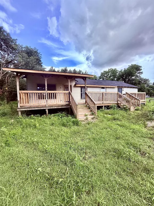 Gilmer, TX 75644,727 FM 2088