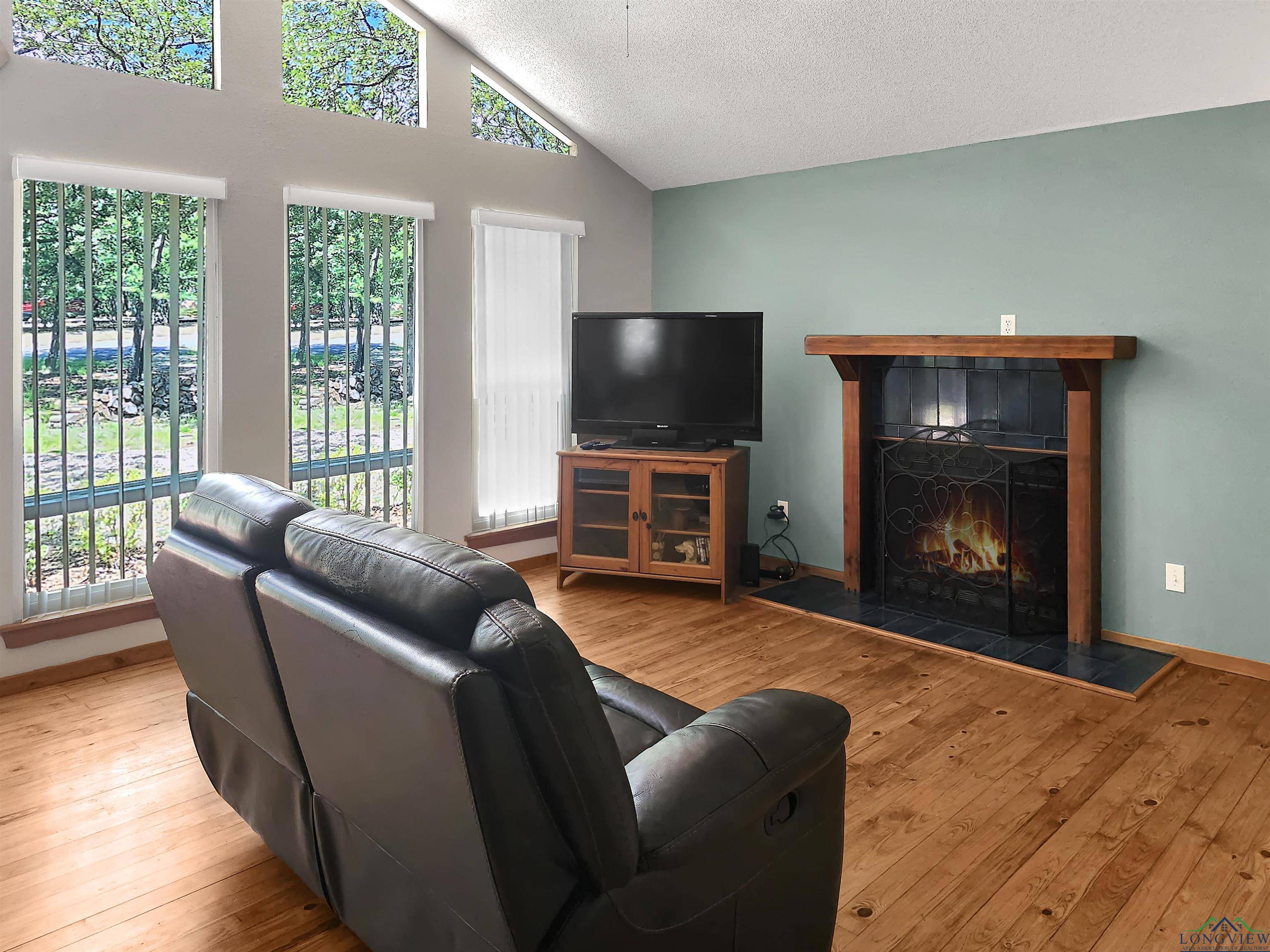 Holly Lake Ranch, TX 75765-7775,168 Knollwood Lane