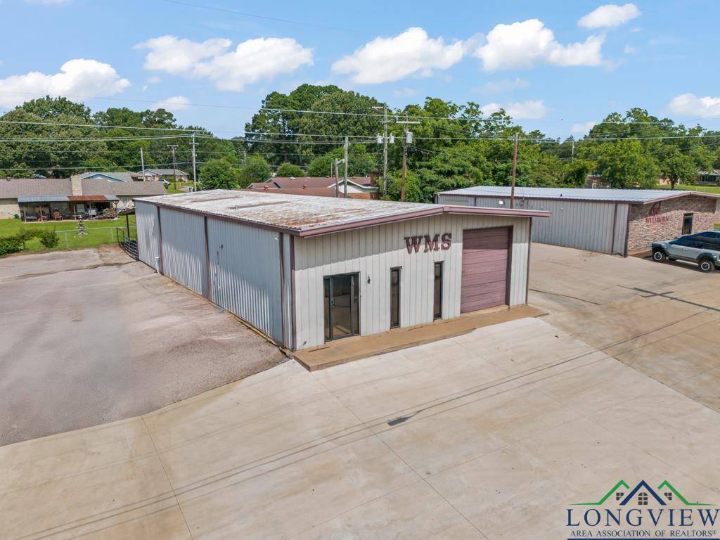 2407 S Eastman Road, Longview, TX 75602