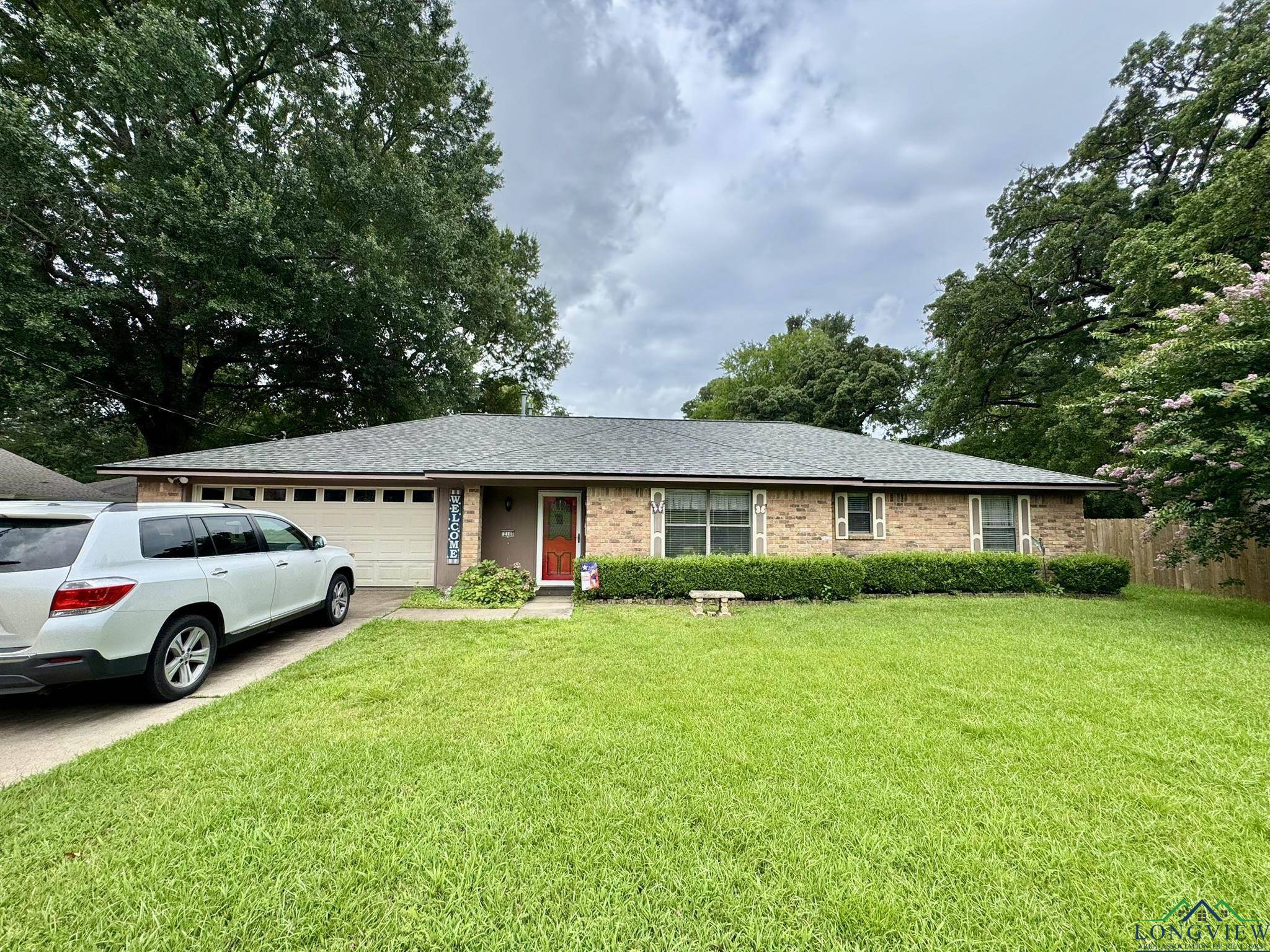 Longview, TX 75604,210 E Twilight Dr