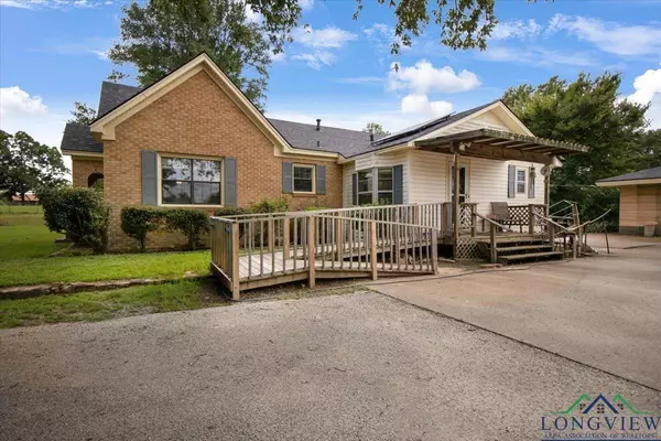 Henderson, TX 75652,200 Lowrie
