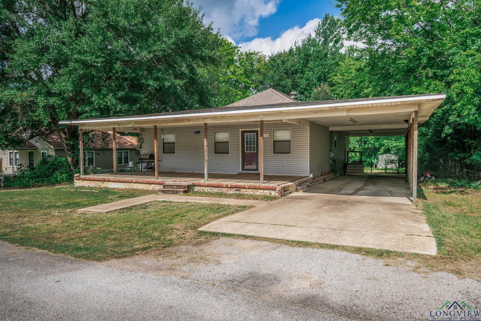 White Oak, TX 75693,109 N Stewart Street