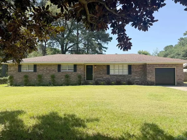 4200 Bridle Path, Marshall, TX 75672-2504