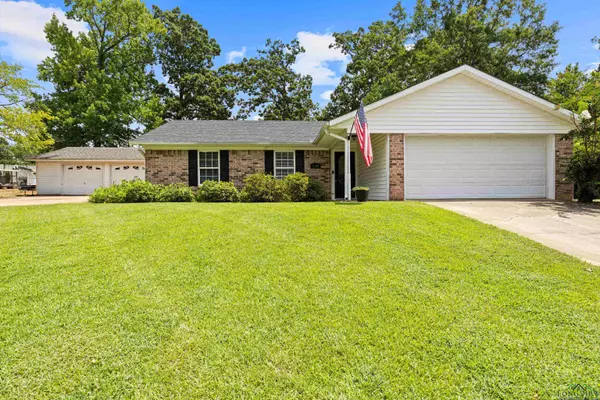 3804 French Dr., Longview, TX 75604