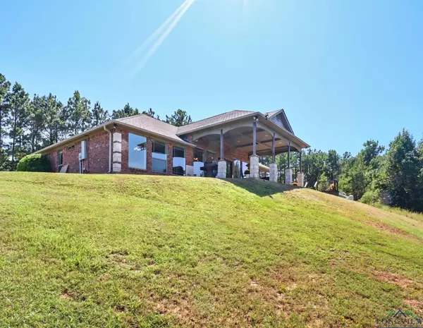 Hallsville, TX 75650,307 Roesch Rd