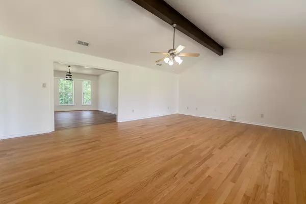 Gilmer, TX 75645-2724,2669 Mustang Rd