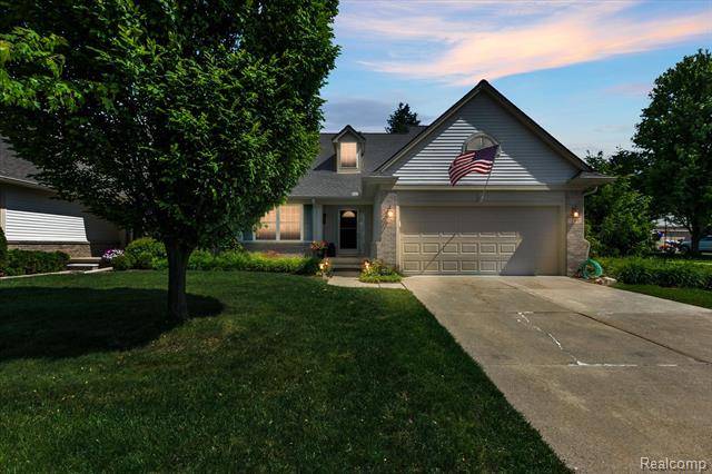 289 Four Seasons Drive 55, Orion Twp, MI 48360