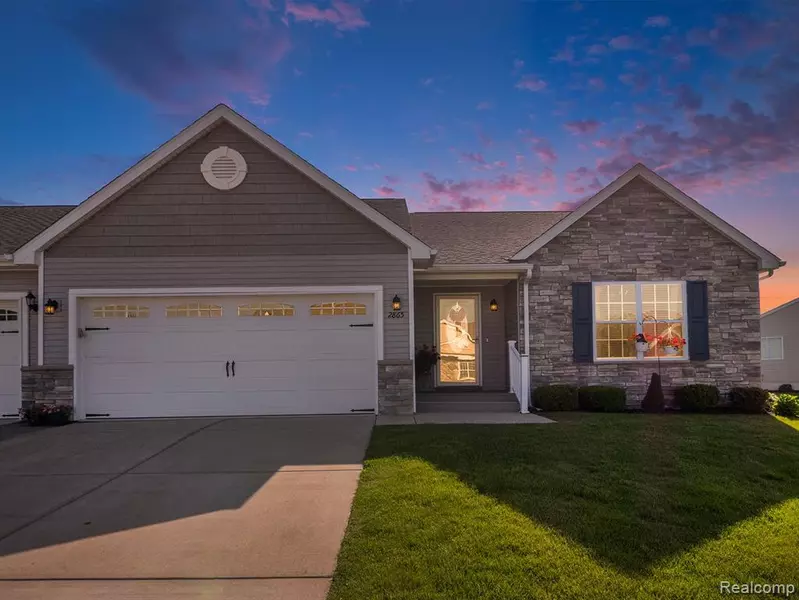 2865 GRAND MARAIS Drive, Oceola Twp, MI 48843