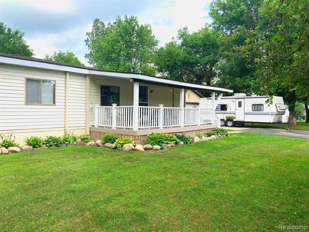 1834 BURLINGTON Drive, Elba Twp, MI 48446