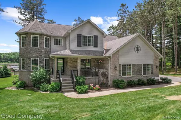 5869 CIDER MILL Drive, Hartland Twp, MI 48430