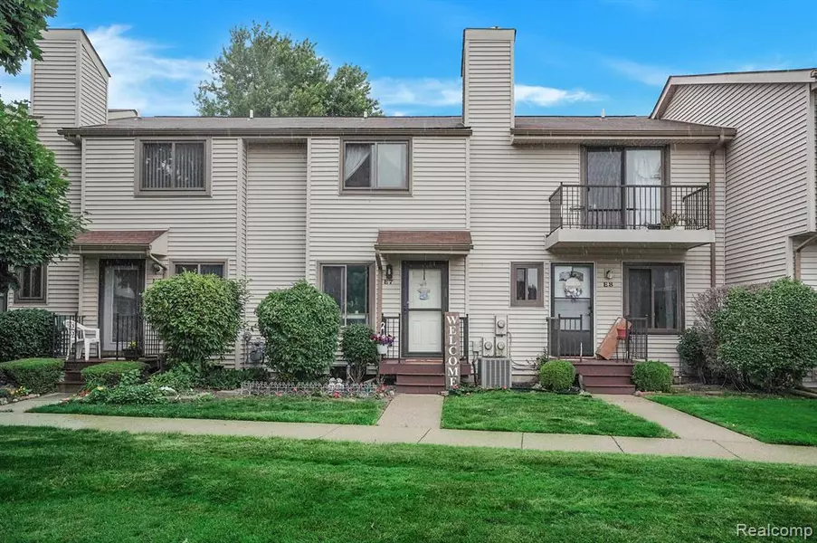 50676 Jefferson Avenue E 7, New Baltimore, MI 48047