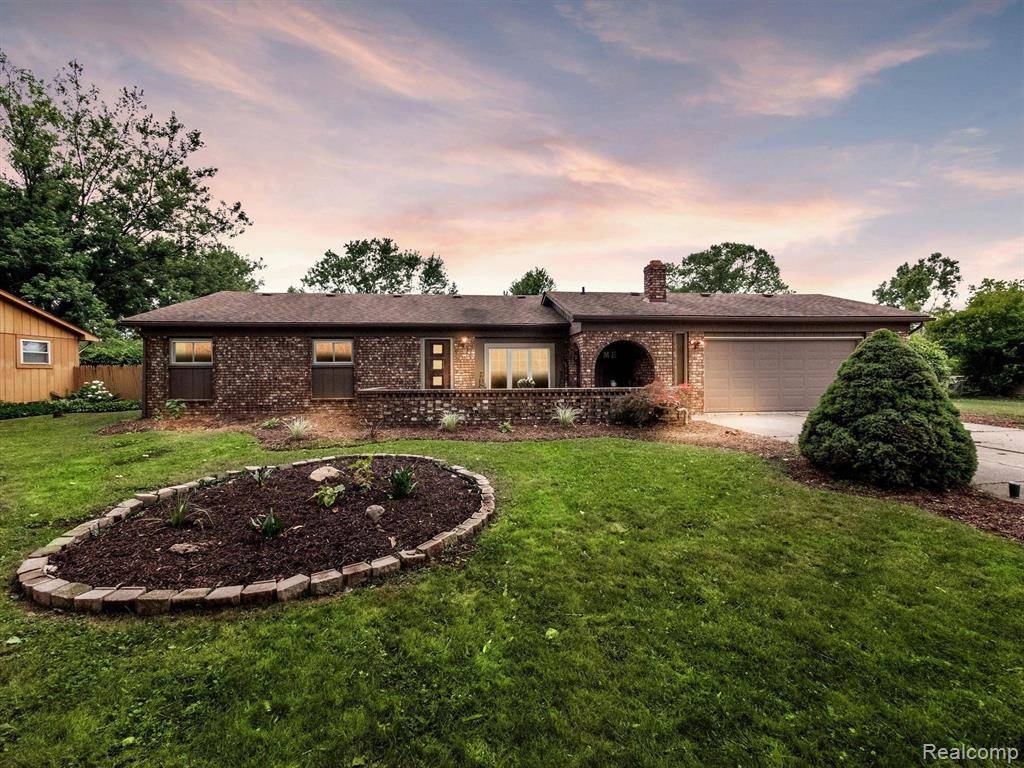 23933 HAYNES Street, Farmington Hills, MI 48336